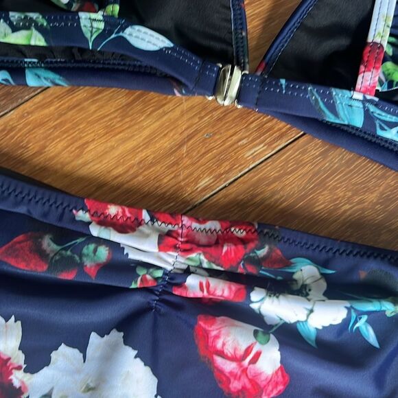 CUPSHE Ruffle Floral Print Bikini Sz Medium NWT - Picture 10 of 11